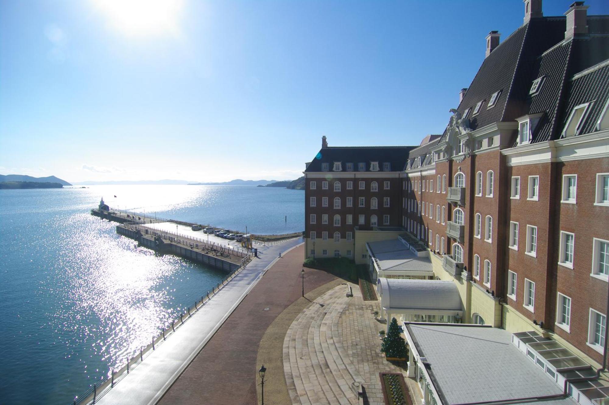 Watermark Hotel Nagasaki Huis Ten Bosch Sasebo Exterior foto The Bayside Marina
