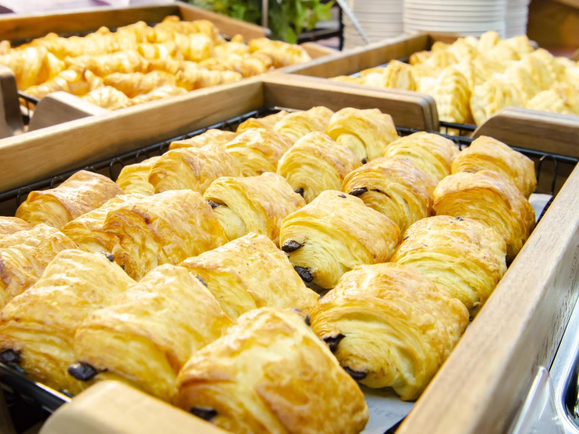 Watermark Hotel Nagasaki Huis Ten Bosch Sasebo Exterior foto Croissants