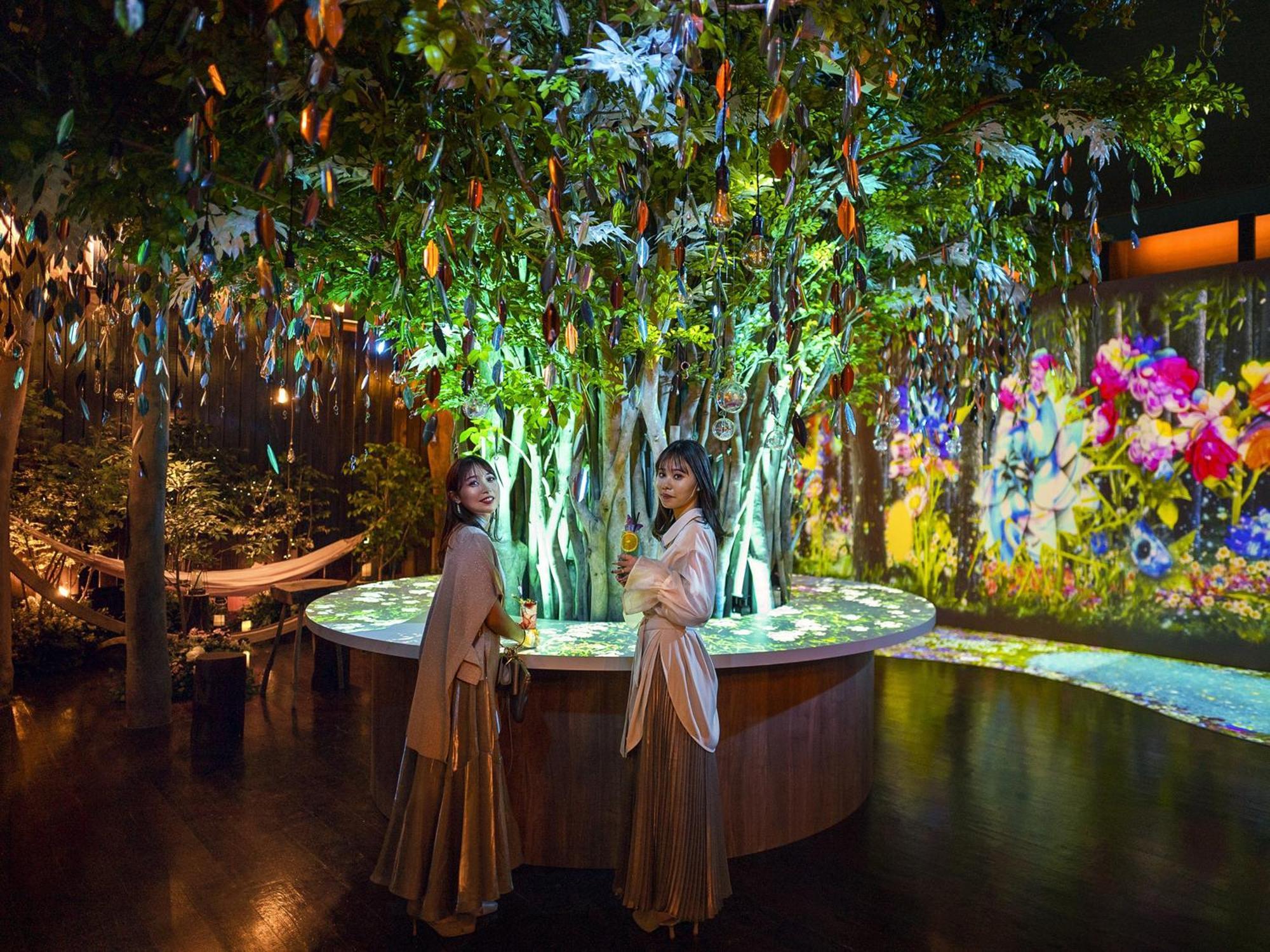 Watermark Hotel Nagasaki Huis Ten Bosch Sasebo Exterior foto The Forest of Flowers and Fragrance